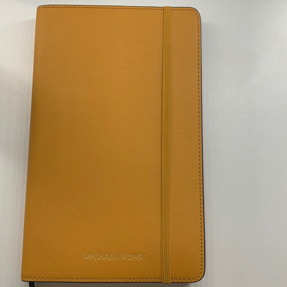 MICHAEL KORS notebook